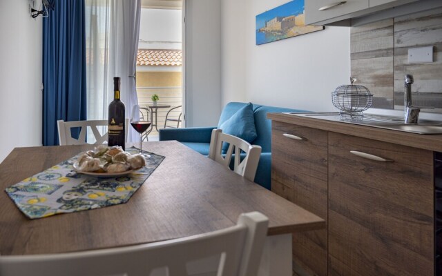 Cristallo Apartment On Sea Shore