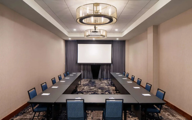 Homewood Suites by Hilton Boston Seaport District