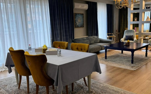 Phoenicia Suites