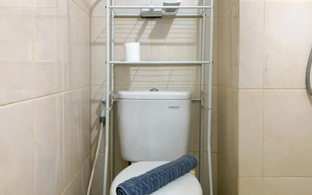 Lavish Studio At Springlake Summarecon Apartment