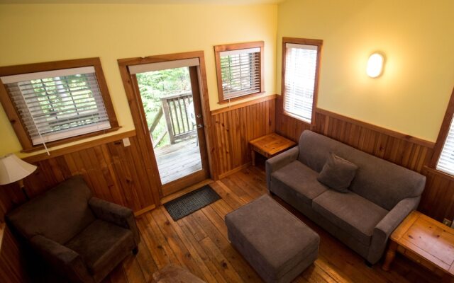 Reef Point Cottages