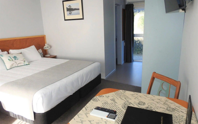 Collingwood Park Motel
