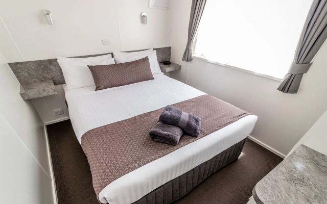Lake Boga Caravan Park