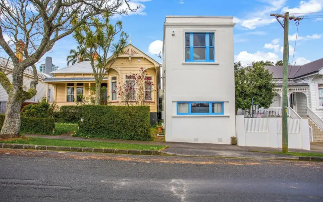 The Kauri Retreat near Beaches -Air-Cons
