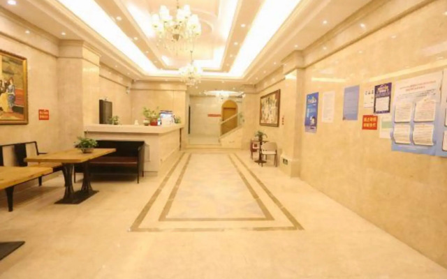Gangtian Fashion Apartment (Shenzhen North Railway Station)