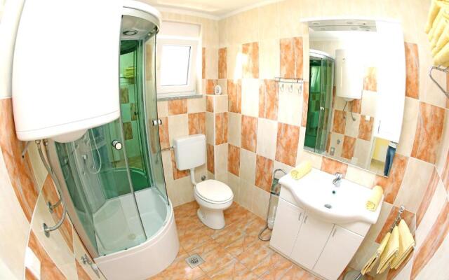 Apartments Solaris
