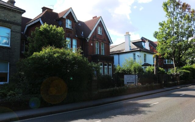 A Gosport Inn