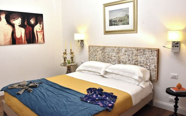 Gloden House Apartments