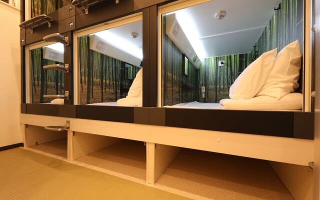 Shibuya Capsule Bamboo Hotel