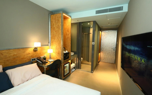 IND Hotel
