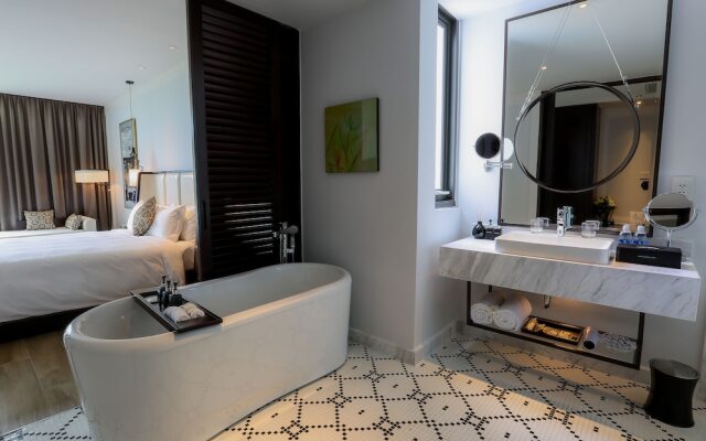 Montgomerie Links Hotel & Villas