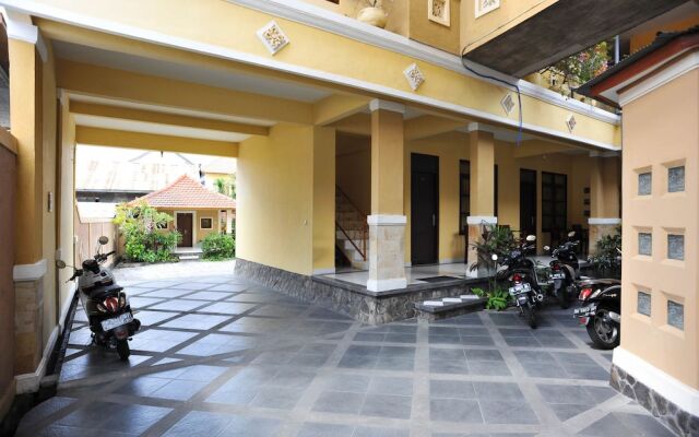 Airy Buleleng Sudirman 74 Bali