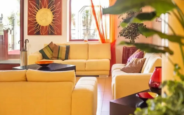 Marc Hotel