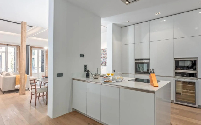 City Center modern apartment for 4 SANTA TERESA II