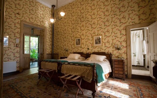 Hotel Hacienda los Lingues