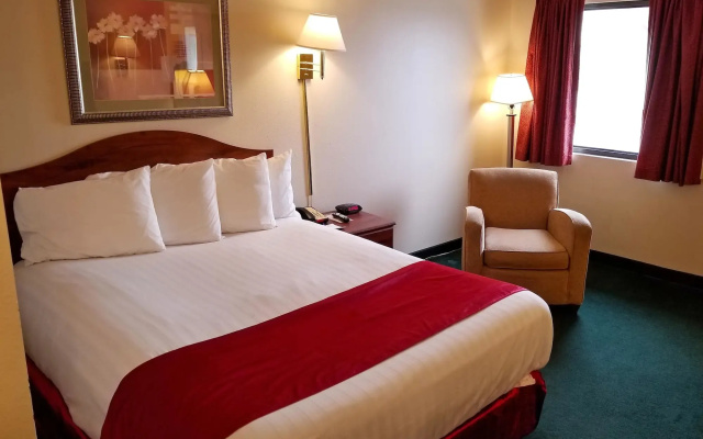 Americas Best Value Inn St. Louis South