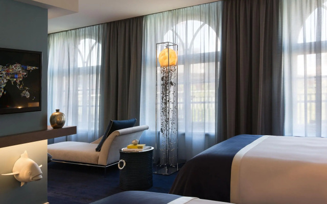 Renaissance Hamburg Hotel