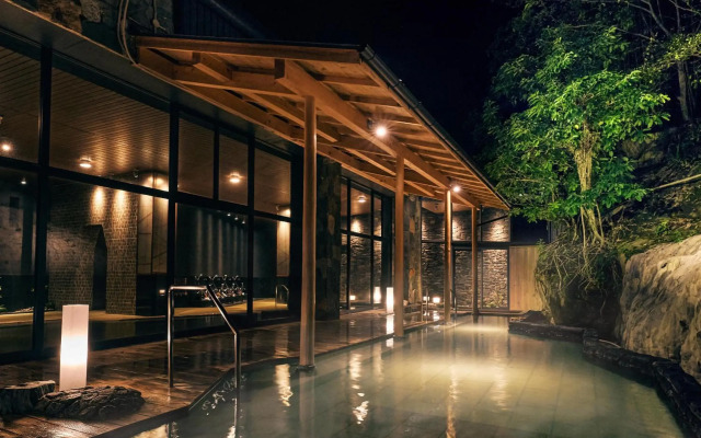 Ooedo Onsen Monogatari Premium Shirahama Gyoen