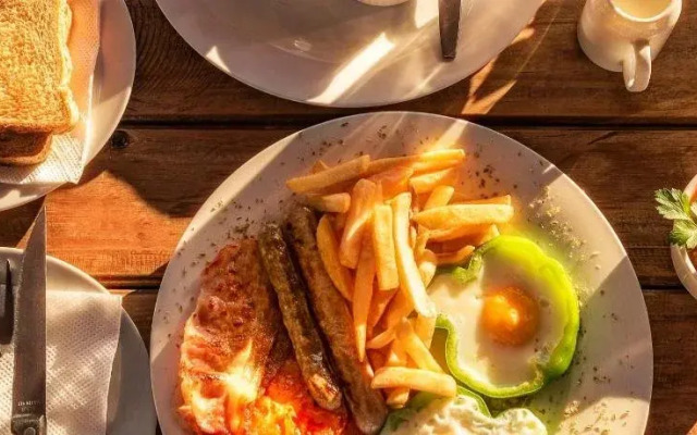 Orange River Rafting Lodge by Country Hotels