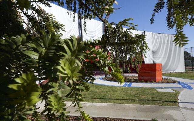 The Lodge, Blacktown - Sydney