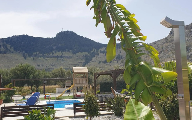 Stergios Villa