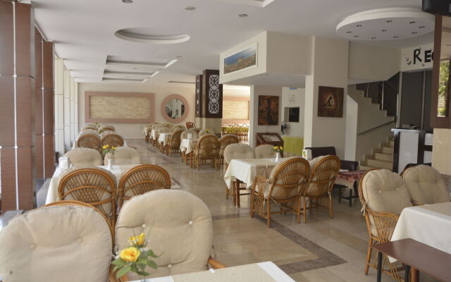 Saray Apart Hotel