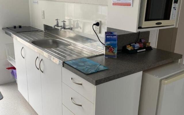 Opononi Lighthouse Motel