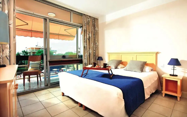 Pierre et Vacances Heliotel Marine