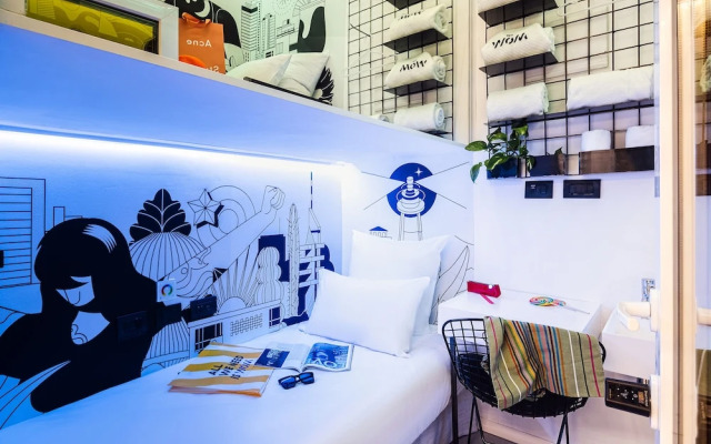 Wom Allenby Pod Hotel