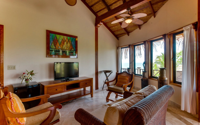 The Colonial at Jaguar Reef