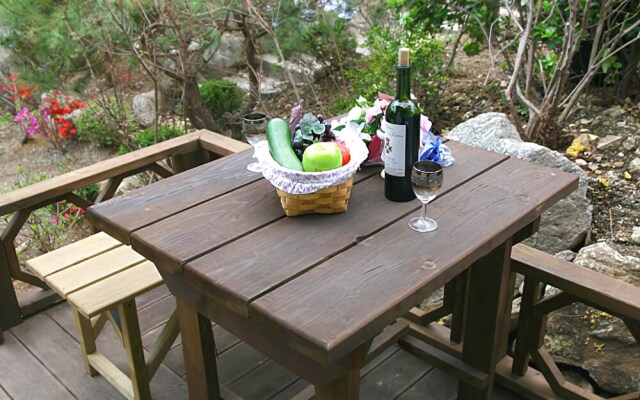 Gapyeong Ihwachon Pension