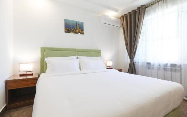 Sunrise Hotel 日升酒店