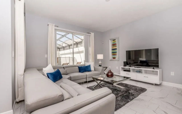 Stinger Drive Villa 8986 Champions Gate