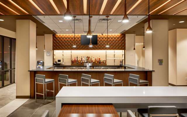 Wingate by Wyndham Hurricane WV