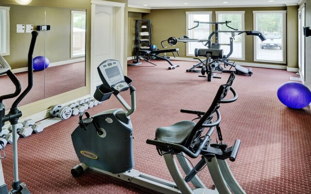 Lakeview Inns & Suites - Edson Airport