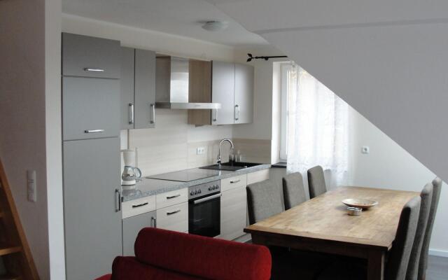Tasteful apartment in Neuastenberg near ski area