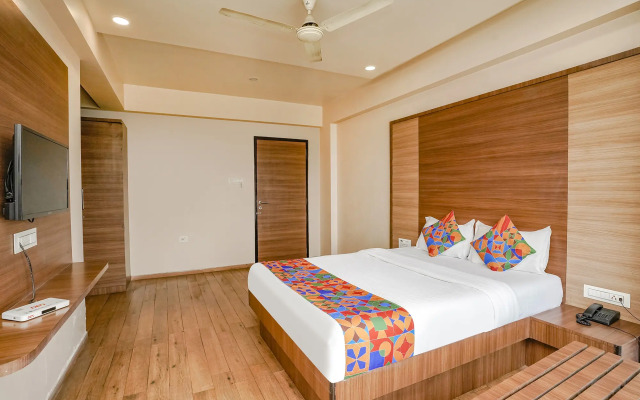 Fabhotel Mahadev Residency
