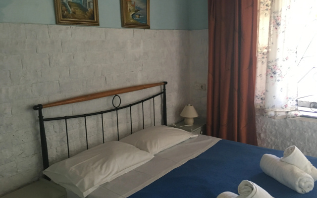 Andromaches Holiday Apartments