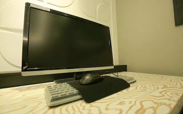 Suwon City Hall Station La Mer