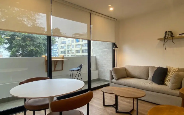 Majestic 1BR Duplex in Miraflores