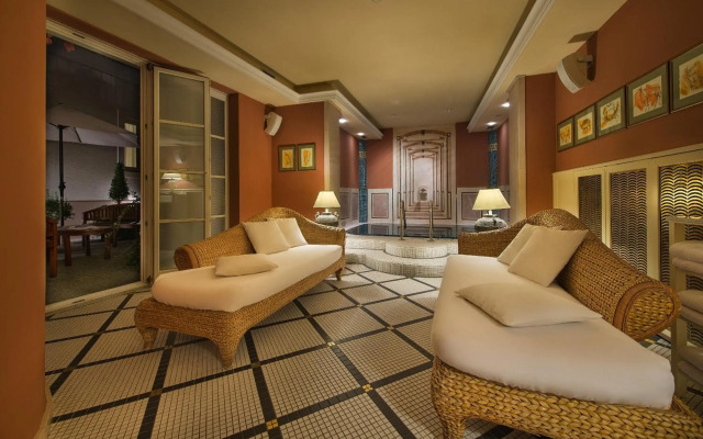 Marrol's Boutique Hotel