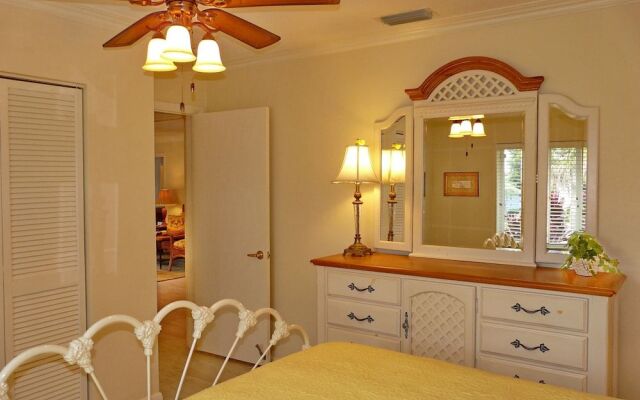 848 Buttonwood Court