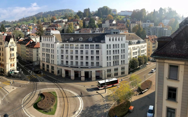 Hotel am Spisertor & Kursana Senioren Residenz