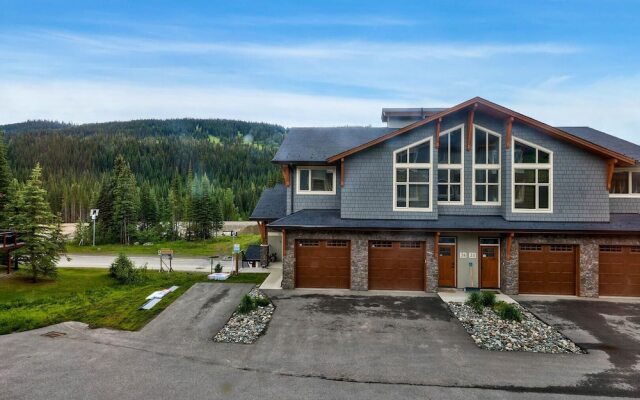 Echo Landing #31 by Bear Country