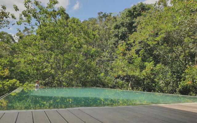 Hide Ella Hotel & Resort