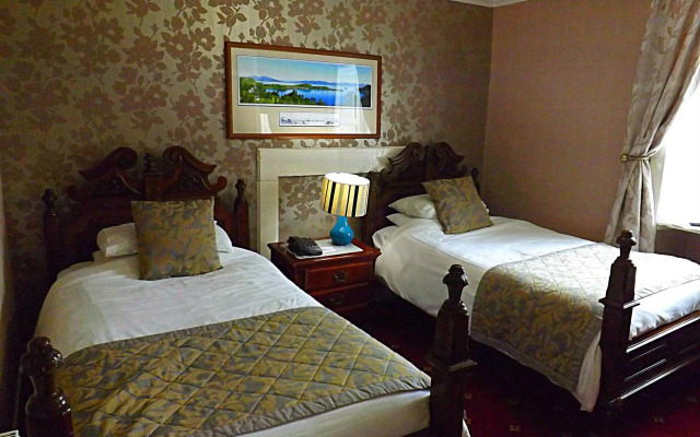Cairndow Stagecoach Inn