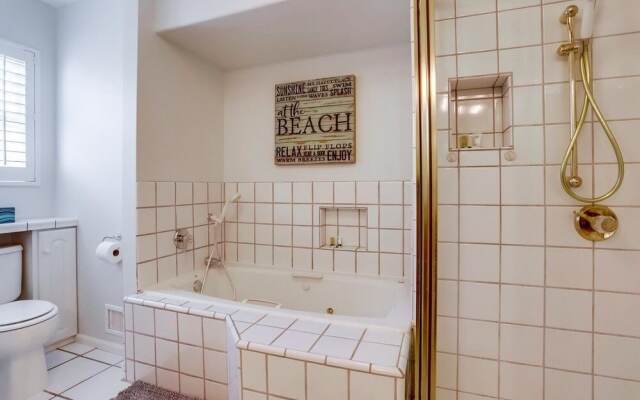 Neptune Beach House 2 Bedroom Home