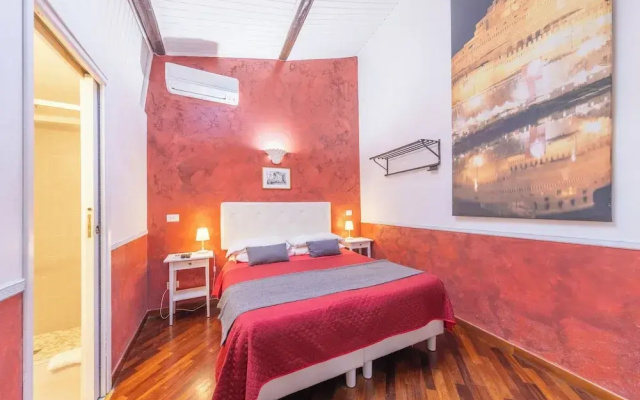 Room-skylight Double Room in History Hou