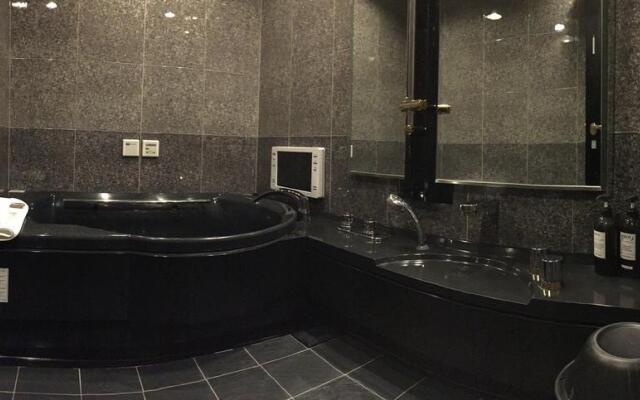 HOTEL AROMA - Adults Only
