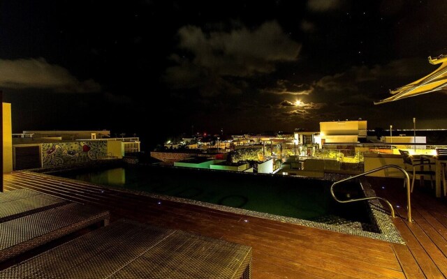 Breathtaking 2 Bedroom, Private Terrace - Bbq